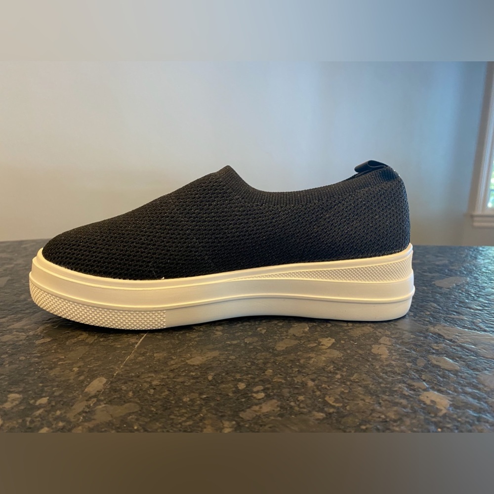 Carvela Comfort Campaign Fabric Slip-on Sneakers in Black Size 38.5